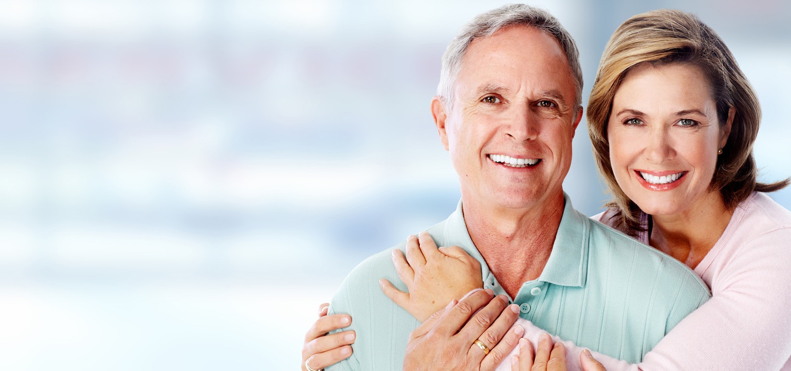 We are the experts of dental implants in Sydney.