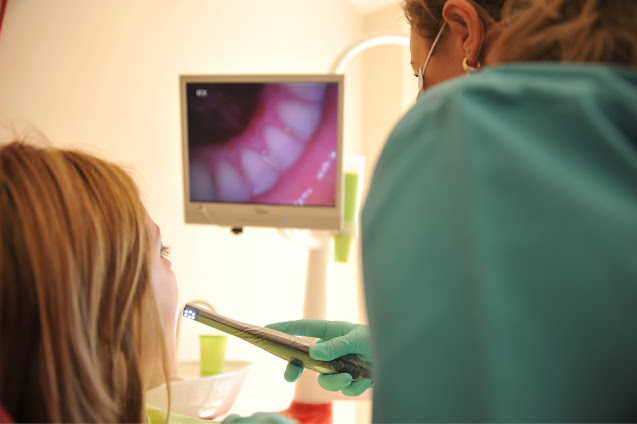 Planning a Dental Appointment in the City