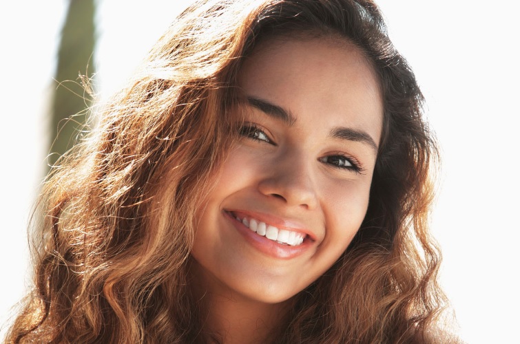 Whitening Options: In-Clinic and Take-Home Treatment