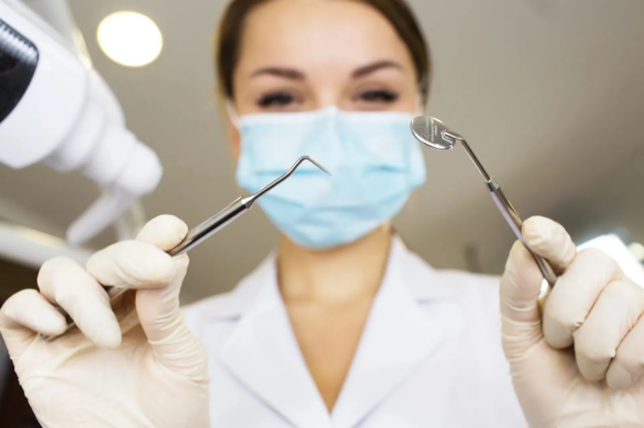 Choosing a Dental Clinic for Continuing Care